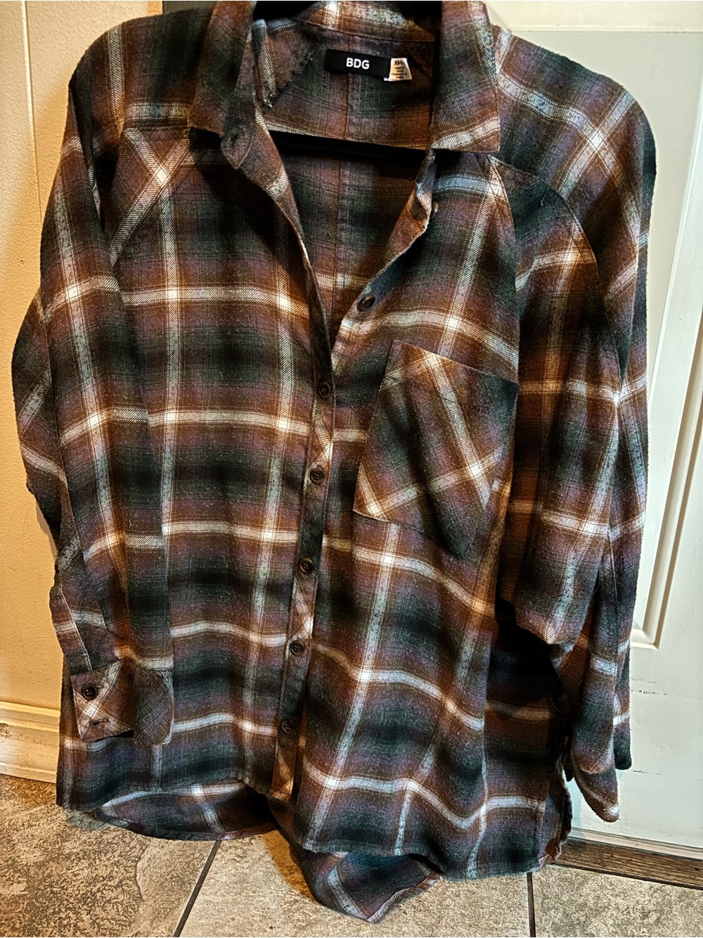 BDG Urban Outfitters Plaid Flannel Shirt XS Brown Green Rust Oversized